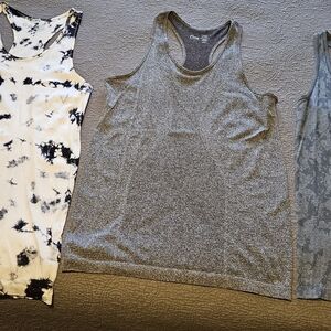 ZYIA Women's Black/White, Gray & Gray Camo Tank Tops